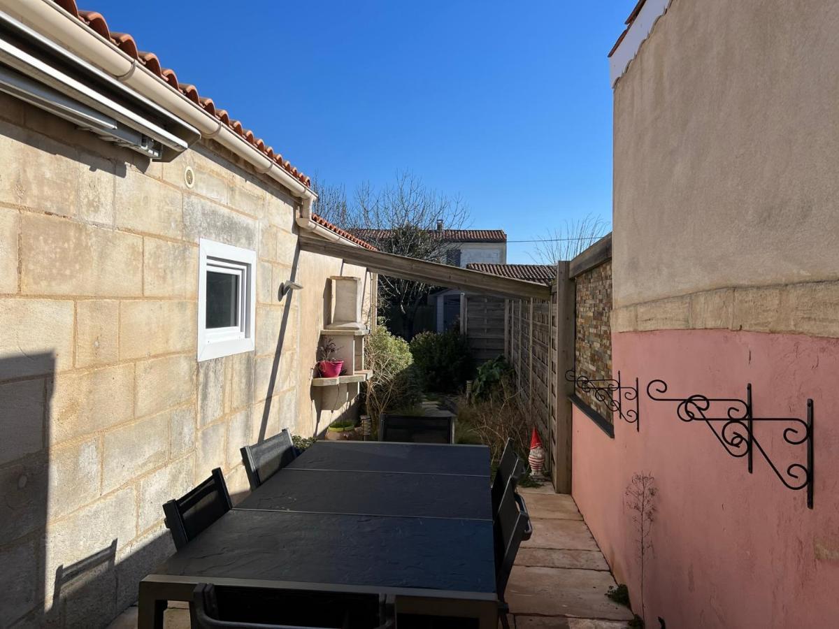 Maison Avec Jardin Et Garage Rochefort (Charente-Maritime) Exterior photo